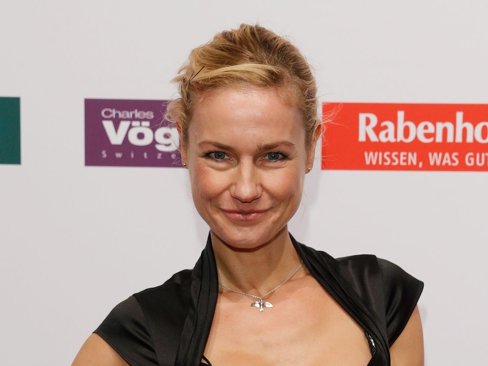 Schauspielerin Rhea Harder-Vennwald spricht im Interview anlässlich der 500. Folge von „Notruf Hafenkante“ (Donnerstag, 19. Februar, 19.25 Uhr) darüber, wie sie ihr Mutterdasein und ihren Job unter einen Hut bekommt. (Bild: 2016 Getty Images/Andreas Rentz)