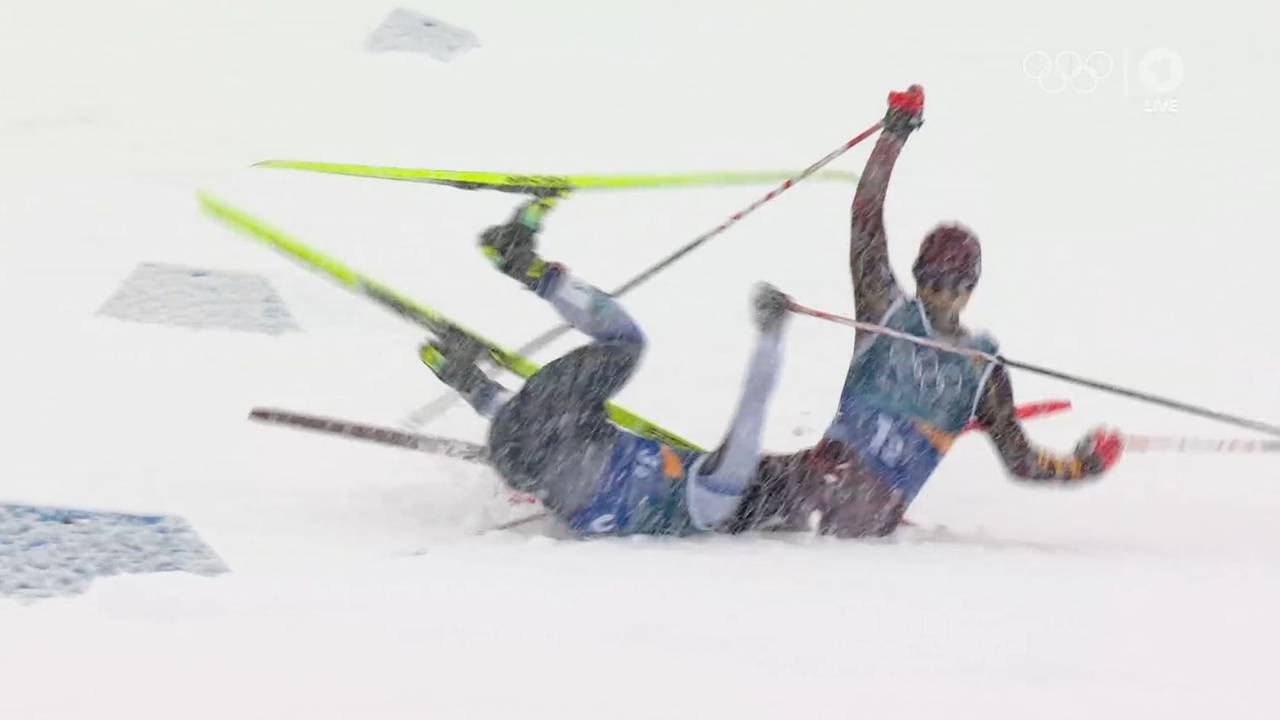 Sturz in der Nordischen Kombination bei Olympia.