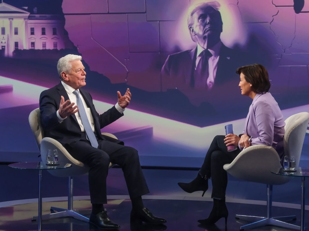 Joachim Gauck hat bei Sandra Maischberger über Donald Trump gesprochen. (Bild: WDR/Oliver Ziebe)
