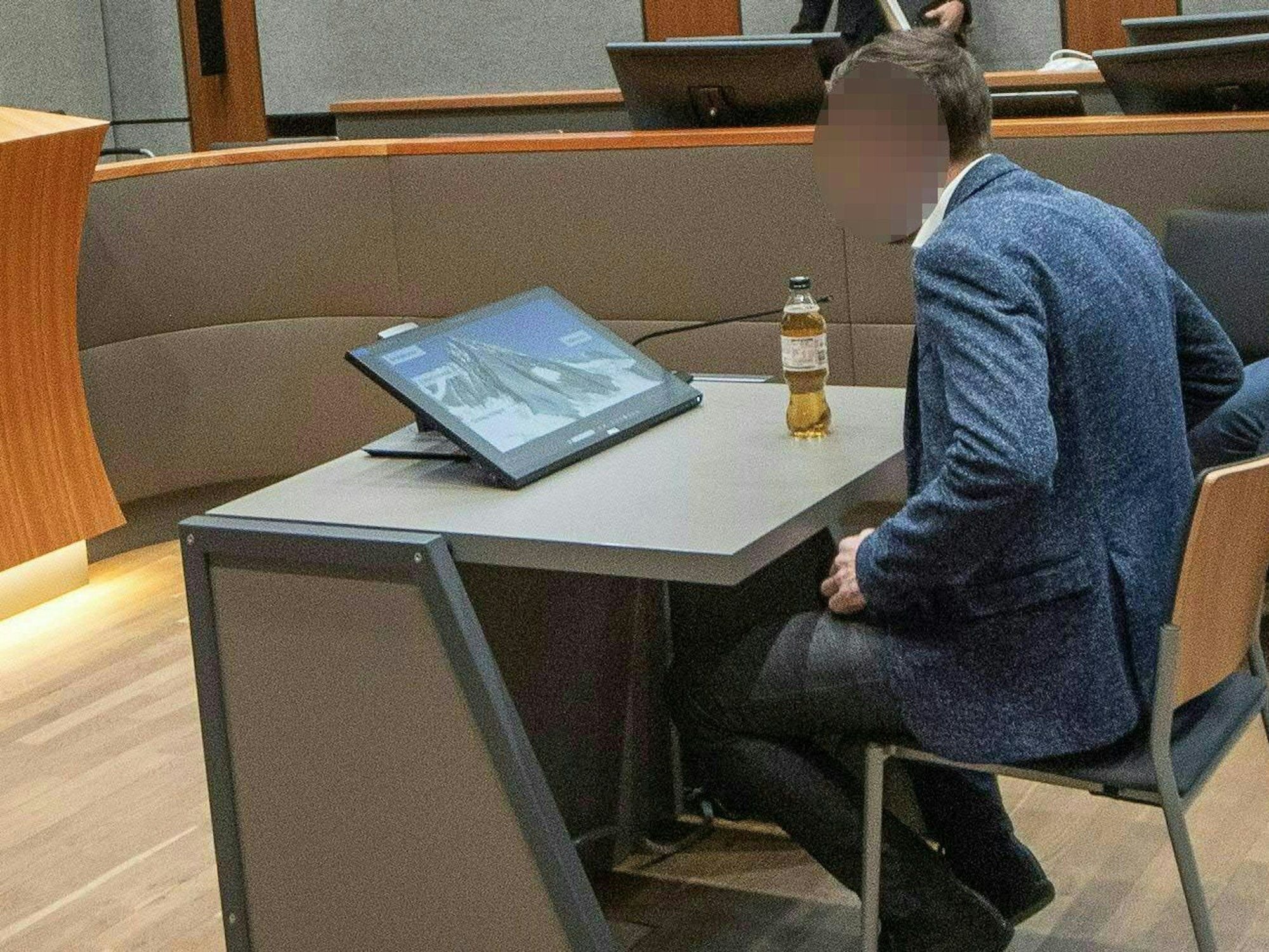 Der Angeklagte im Gerichtssaal. Am Donnerstag wurde das Urteil gesprochen.