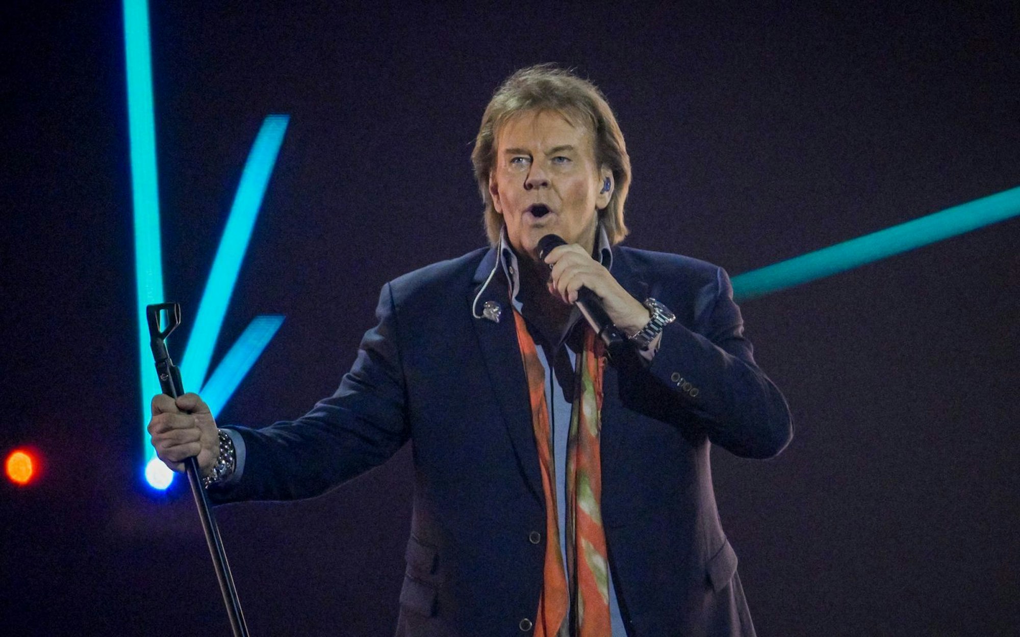 Eigentlich wollte er ja nicht mehr, aber: Kurz nach seinem 80. Geburtstag beschenkt Howard Carpendale sich selbst und seine Fans mit dem Jubiläumsalbum „Zeitlos“. (Bild: 2025 Getty Images/Sascha Schuermann)