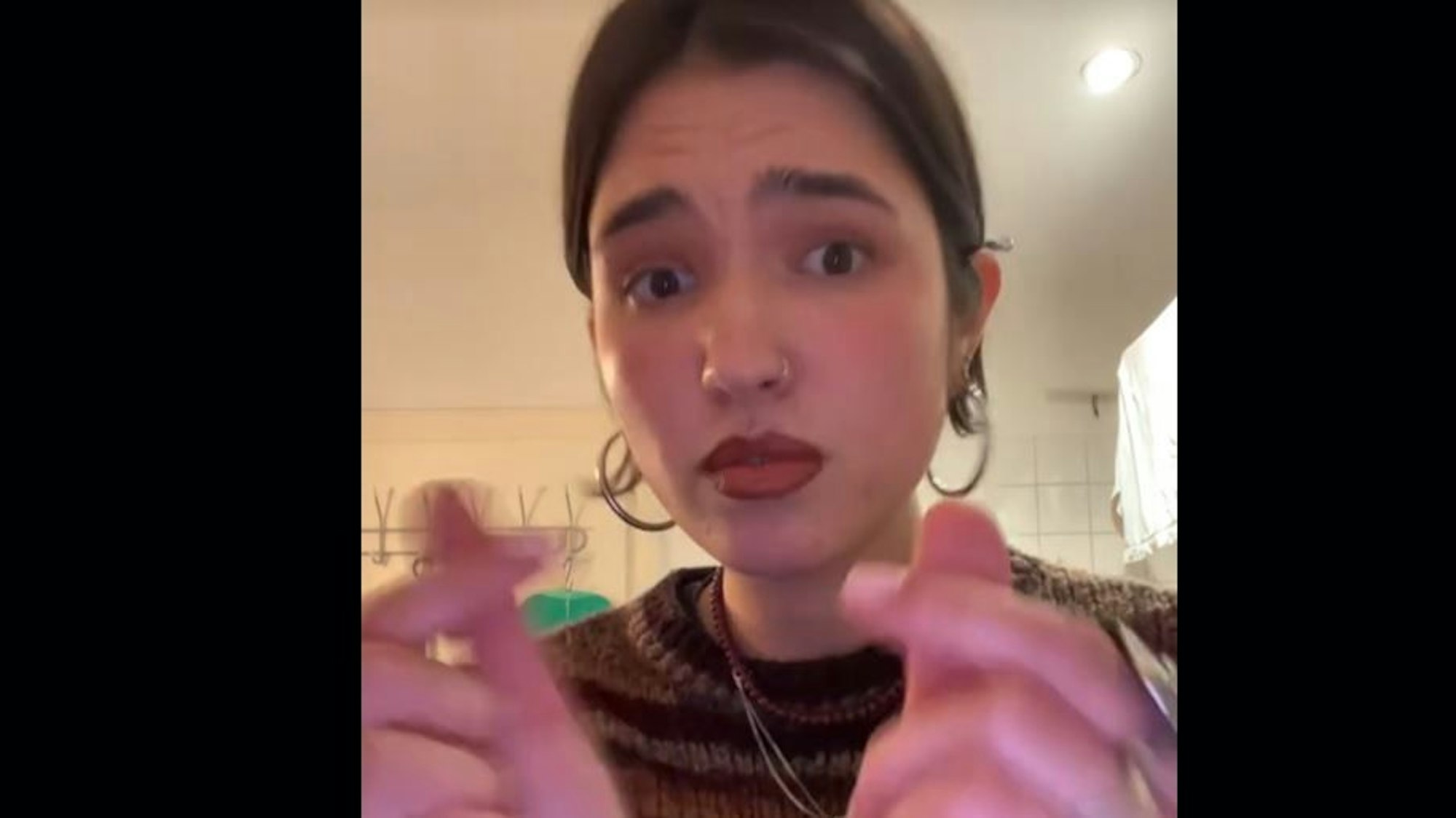 Die Kölner Abiturientin meldet sich nach ihrem Rauswurf bei „Germany’s Next Topmodel“ auf TikTok.