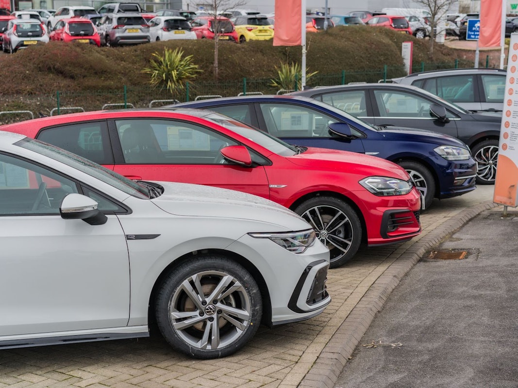 Kein anderes Auto ist bei den Deutschen so beliebt wie der VW Golf. (Bild: iStock/Joe Morris)