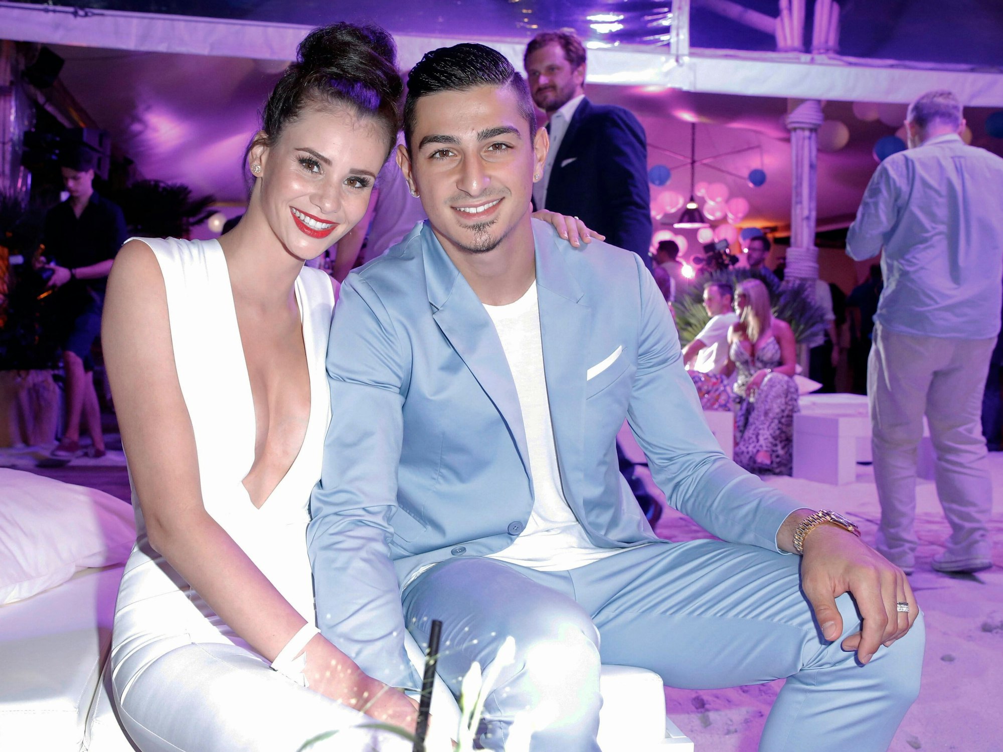 Betty Taube im Juni 2016 mit ihrem damaligen Ehemann, dem Fußballspieler Koray Günter.