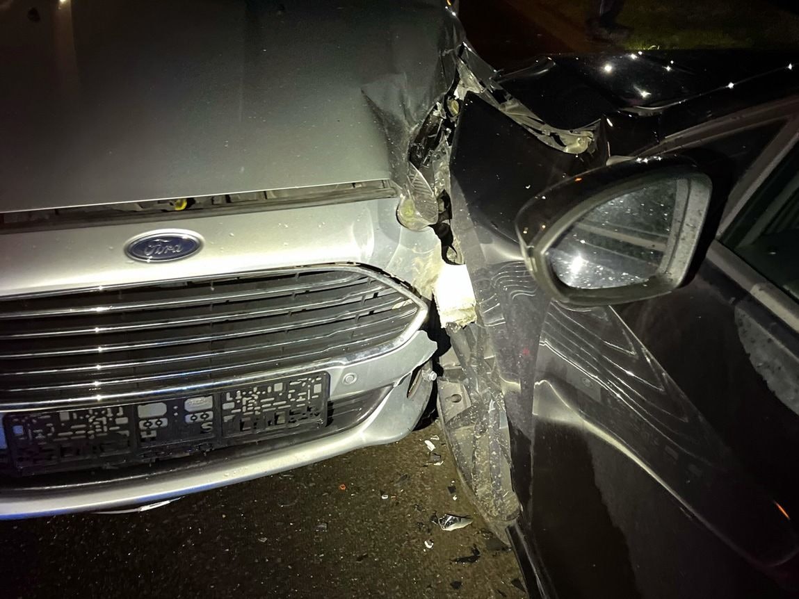 Schwerer Unfall auf der Gelpestraße in Engelskirchen.