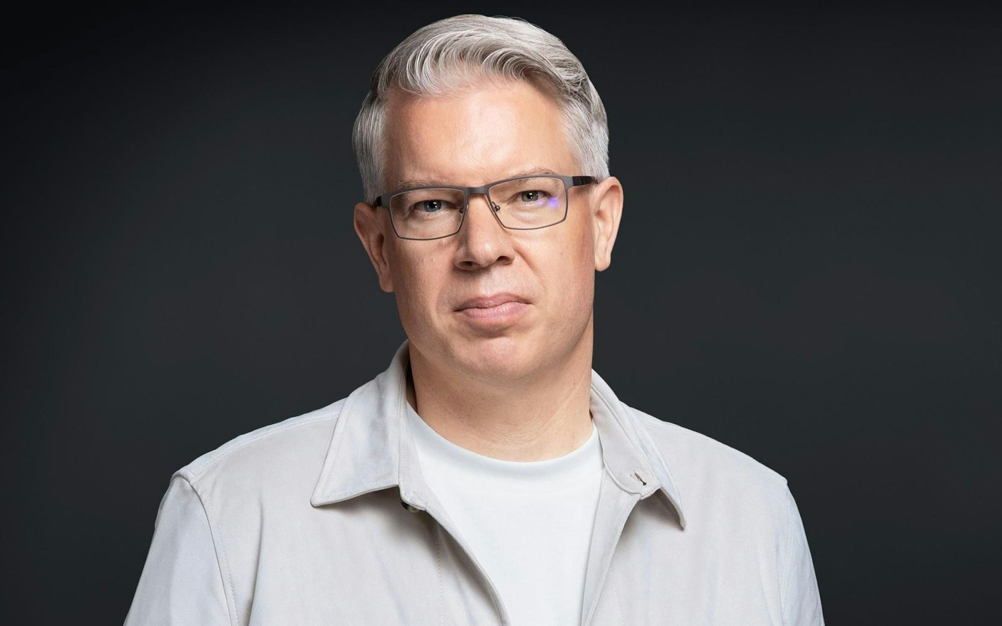 Er gehörte zur Urbesetzung und kehrte in der letzten Staffel als festes Mitglied zu „Die Höhle der Löwen“ zurück: Frank Thelen. (Bild: RTL / Boris Breuer)