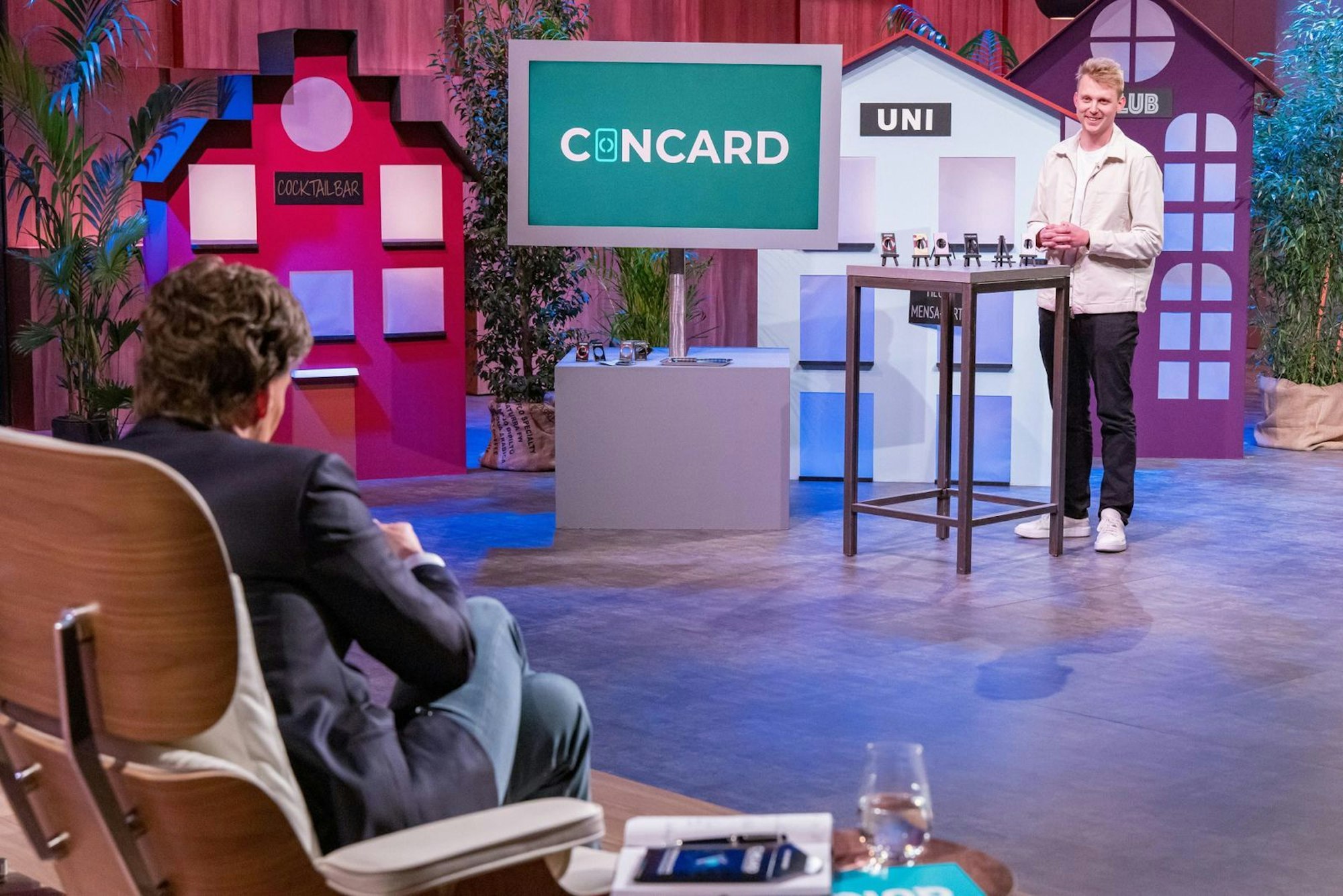 Carsten Maschmeyer lässt den „Concard“-Gründer hart abblitzen. „Das wird scheitern, da möchte ich nicht dabei sein.“ (Bild: RTL / Bernd-Michael Maurer)