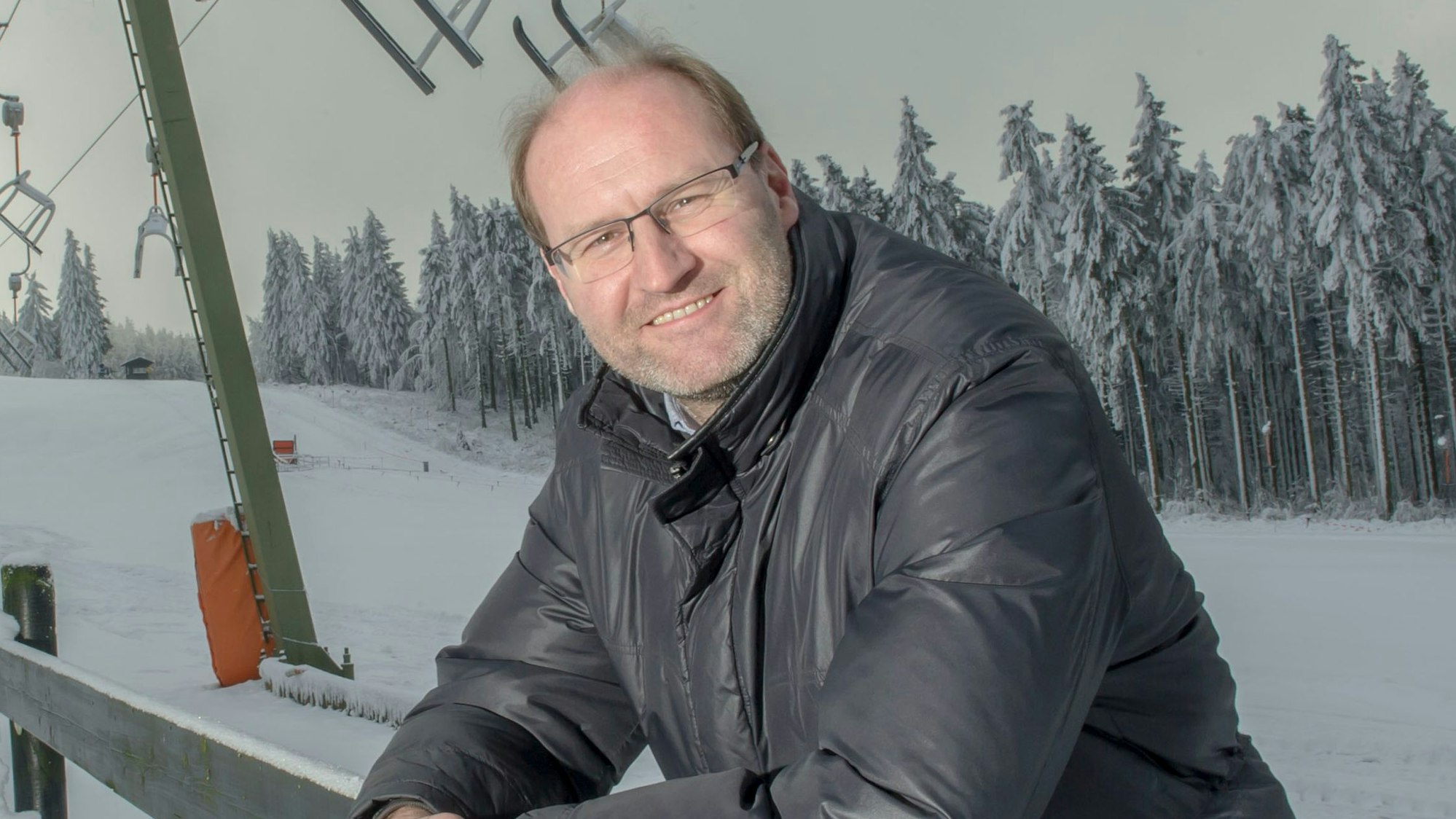 Liftbetreiber Dietmar Geilen auf dem „Sahnehang“ (Archivfoto)