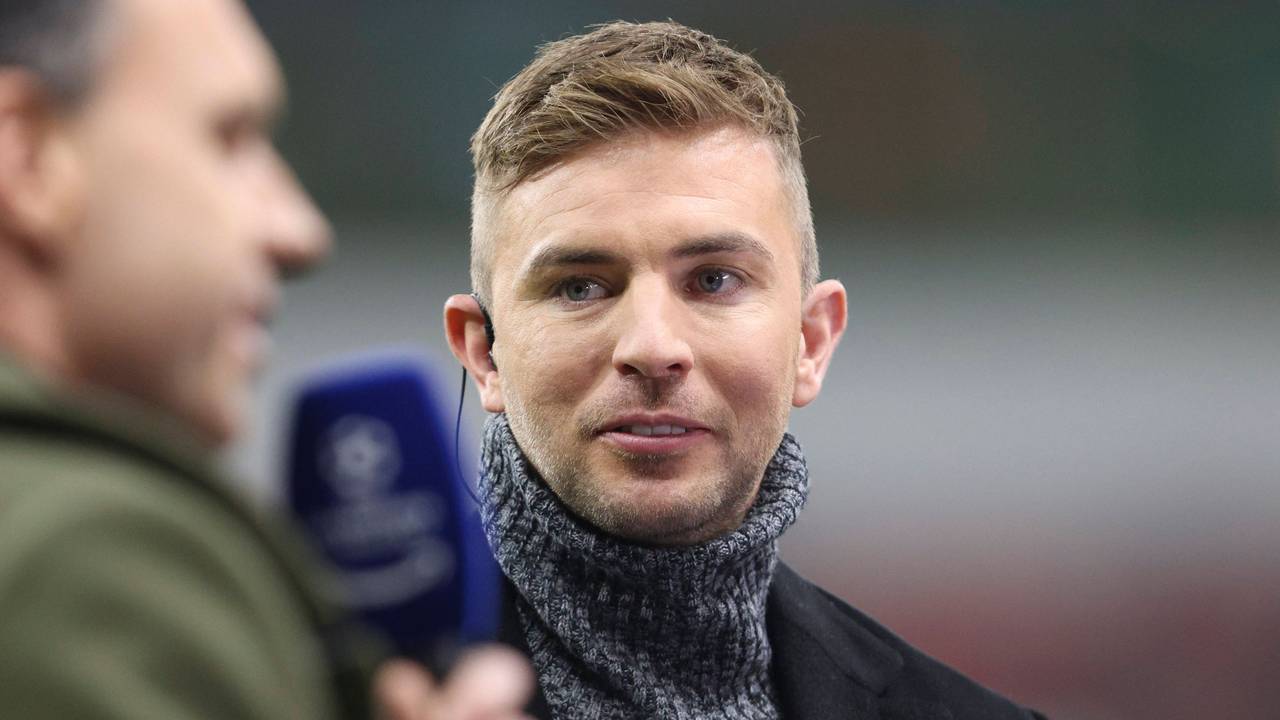 Christoph Kramer bei seinem Job als TV-Experte bei einem Spiel von Bayer Leverkusen.