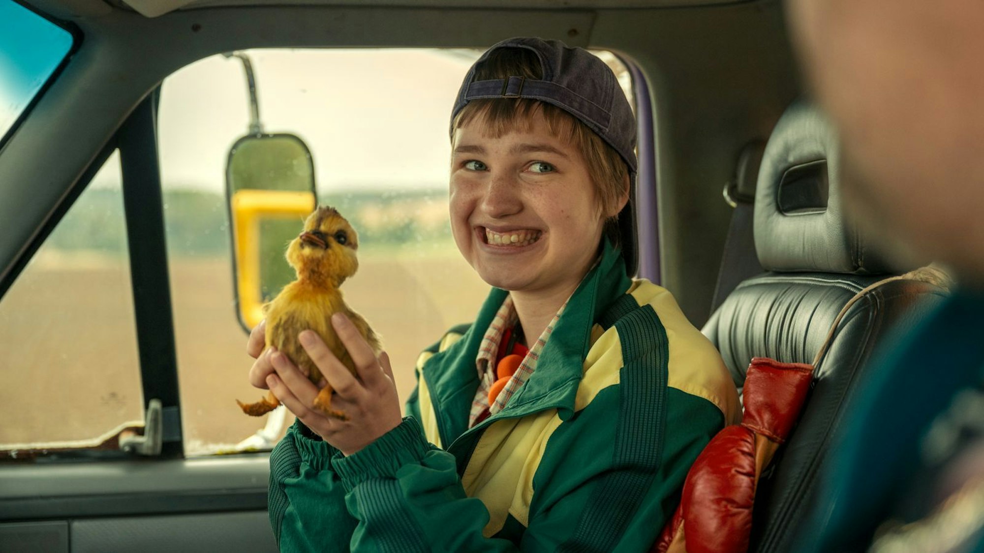 Eine sprechende Baby-Ente ist bei weitem nicht das Verrückteste, was das Publikum bei der neuen Netflix-Serie „Kacken an der Havel“ erwartet. (Bild: Netflix )