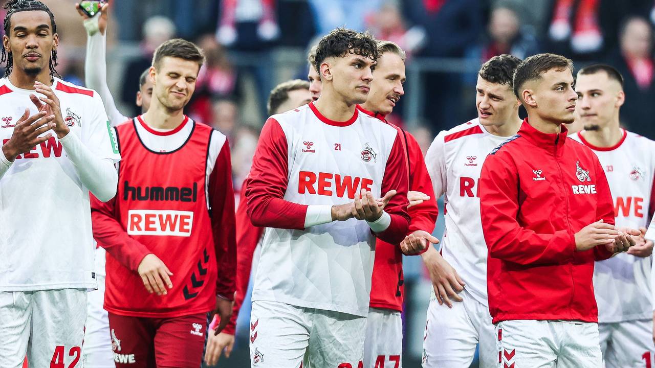 Damion Downs, Rasmus Carstensen und Julian Pauli nach einem Spiel des 1. FC Köln.