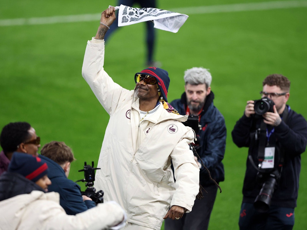 Snoop Dogg wird in Swansea euphorisch empfangen.