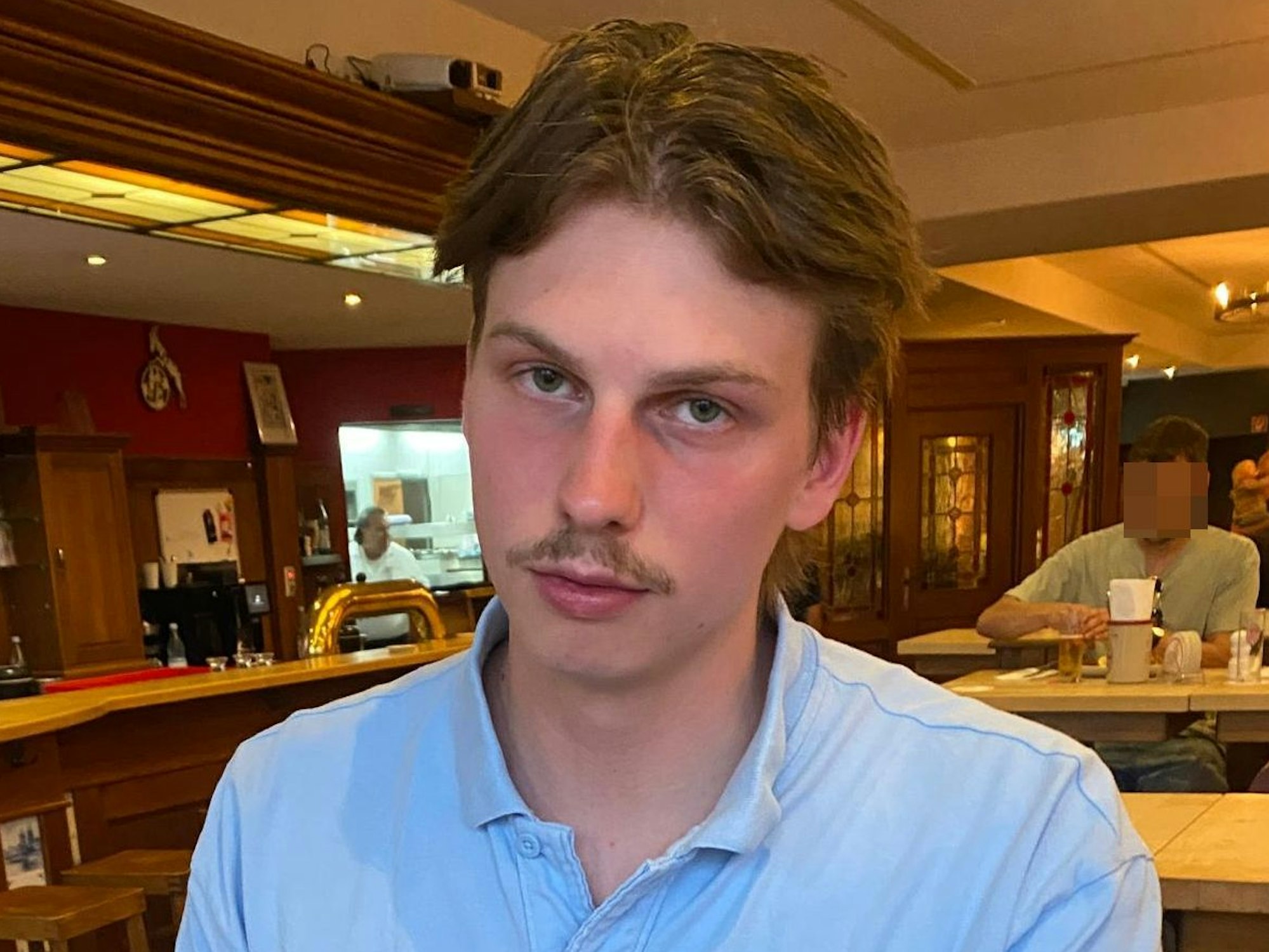 Peter Schwung (26) wurde offenbar Opfer eines perfiden Wohnungsbetrugs in Köln.