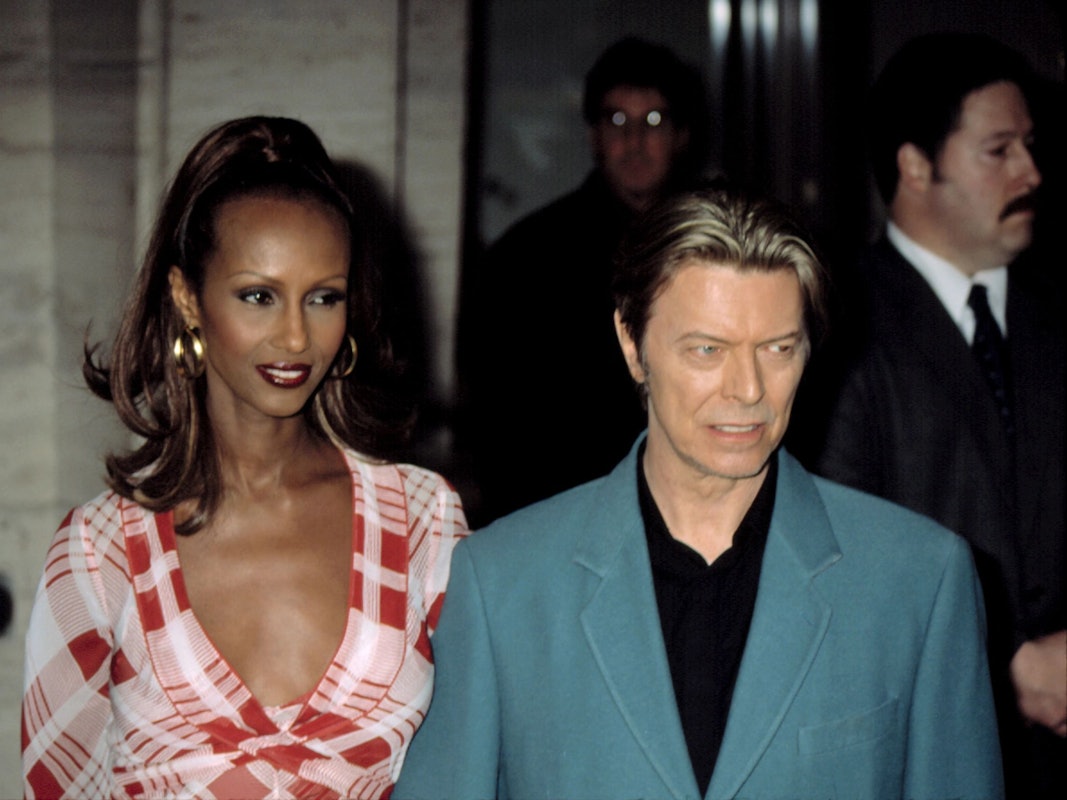 Iman und David Bowie bei einem Event.