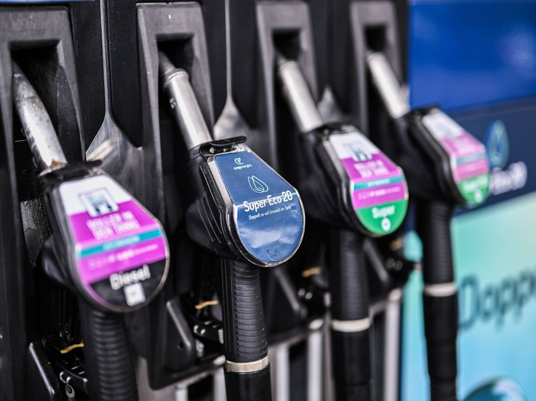 In Mannheim wird E20 schon an einer Tankstelle getestet. (Bild: IMAGO / RHR-Foto)