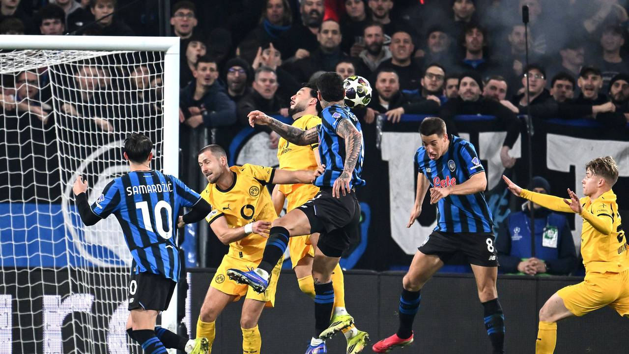 Spielszene bei Atalanta Bergamo - Borussia Dortmund.