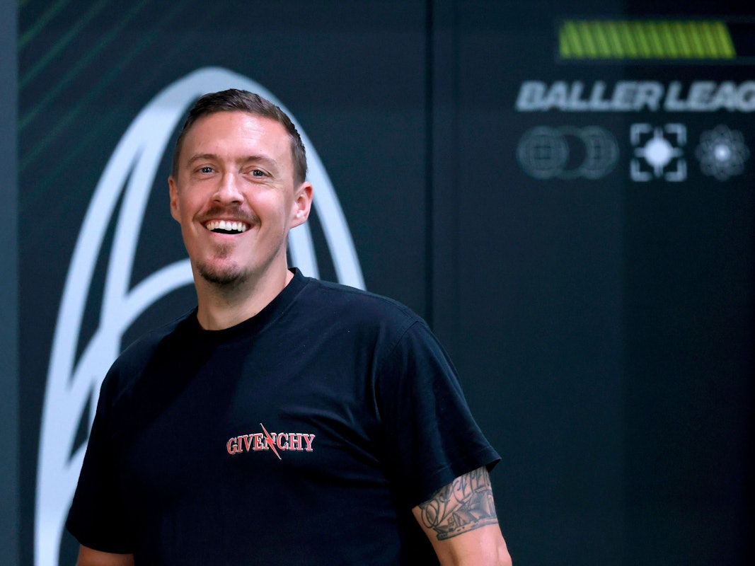 Max Kruse mit guter Laune bei der Baller League.