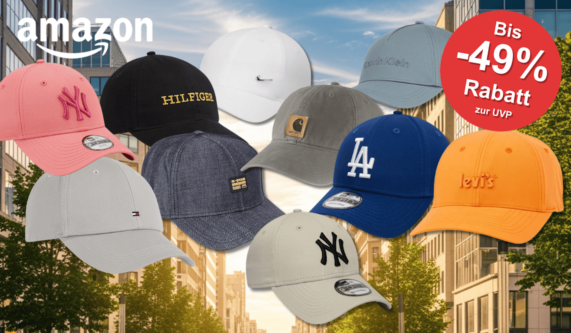 Verschiedene Marken Caps z.B. von New Era, Tommy Hilfiger, Levis, Carhartt und mehr vor einem sonnigen Hintergrund in der Stadt.