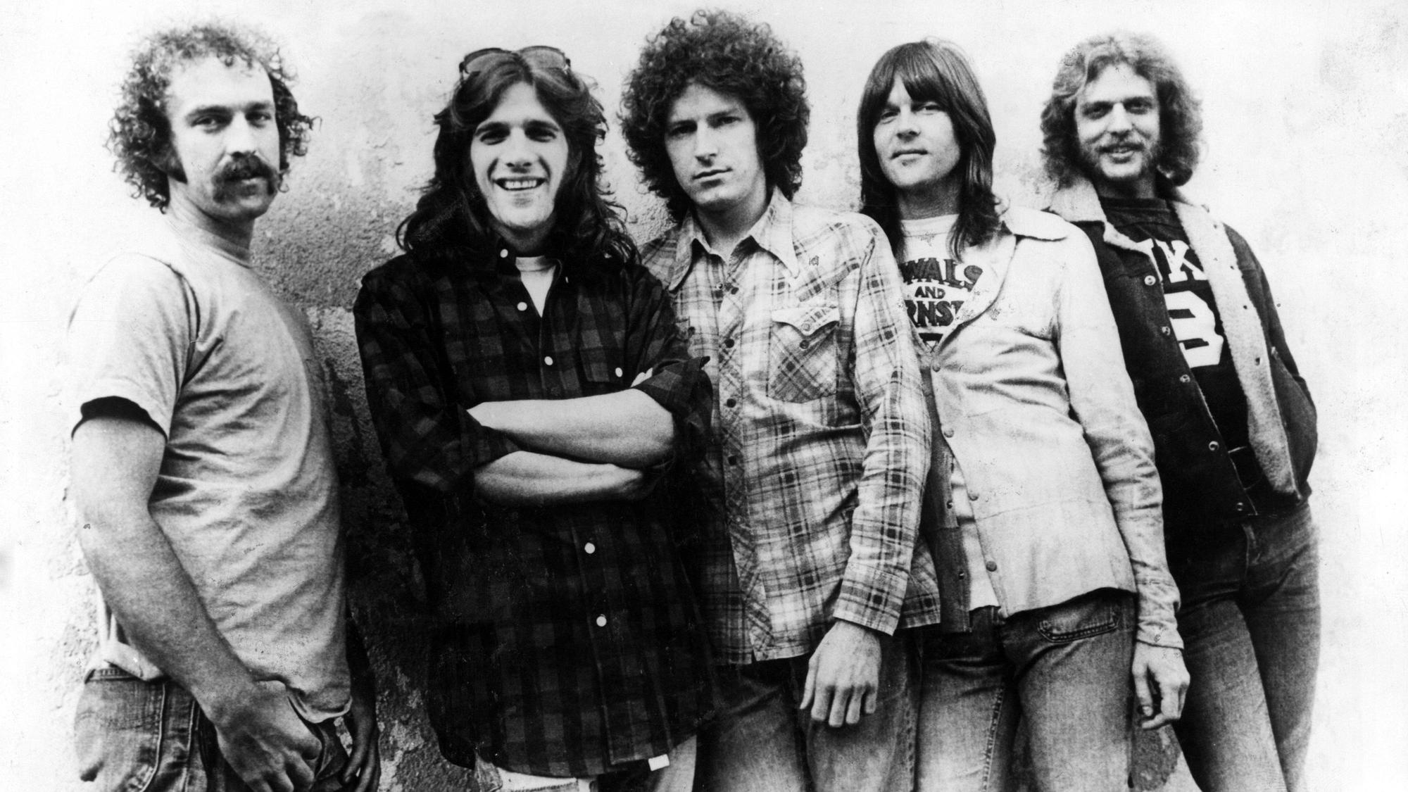 Die Eagles ungefähr zur Zeit als „Their Greatest Hits (1971–1975)“ veröffentlicht wurde.