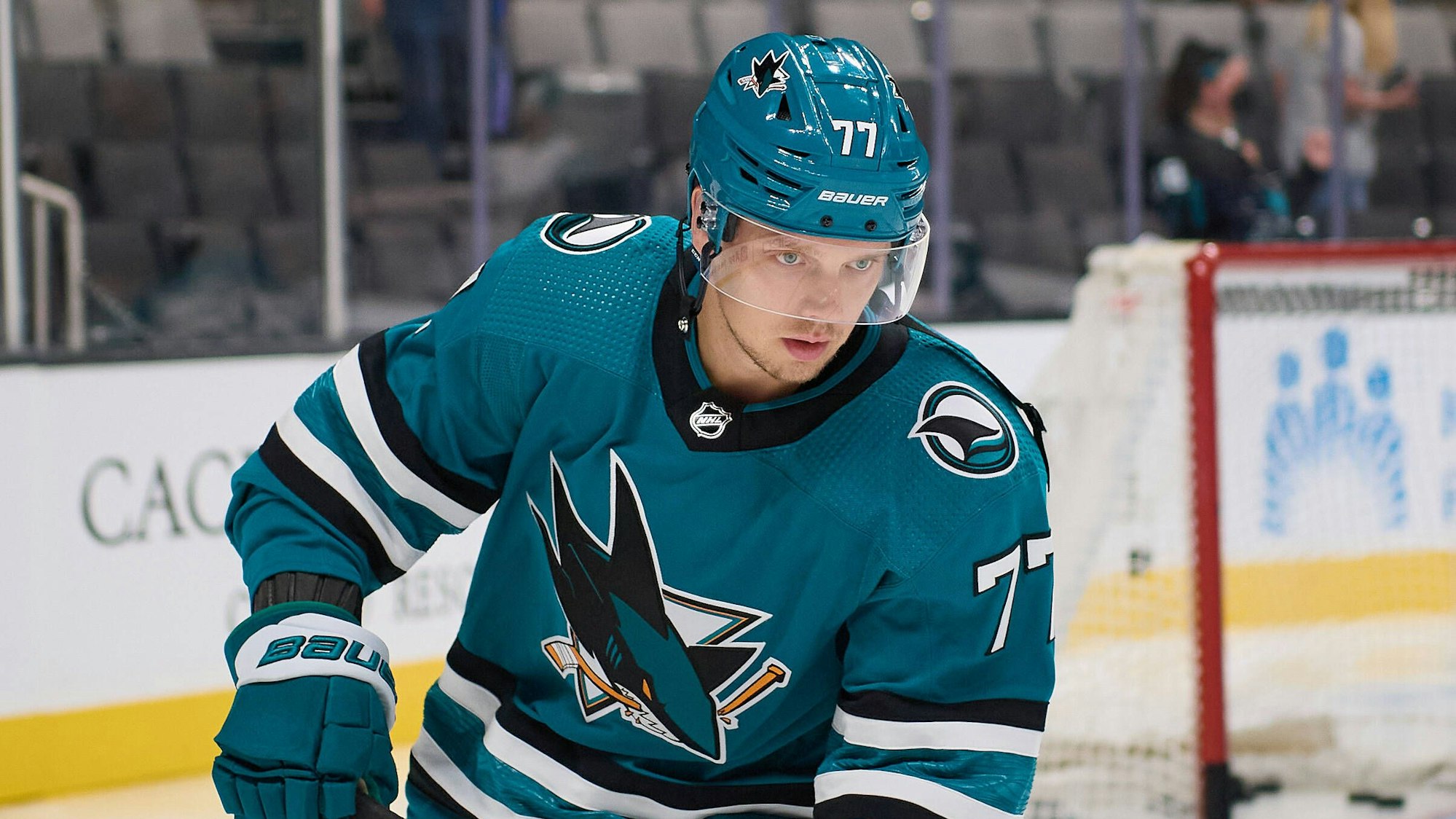 Bei einem Spiel der San Jose Sharks steht Markus Nutivaara auf dem Eis.