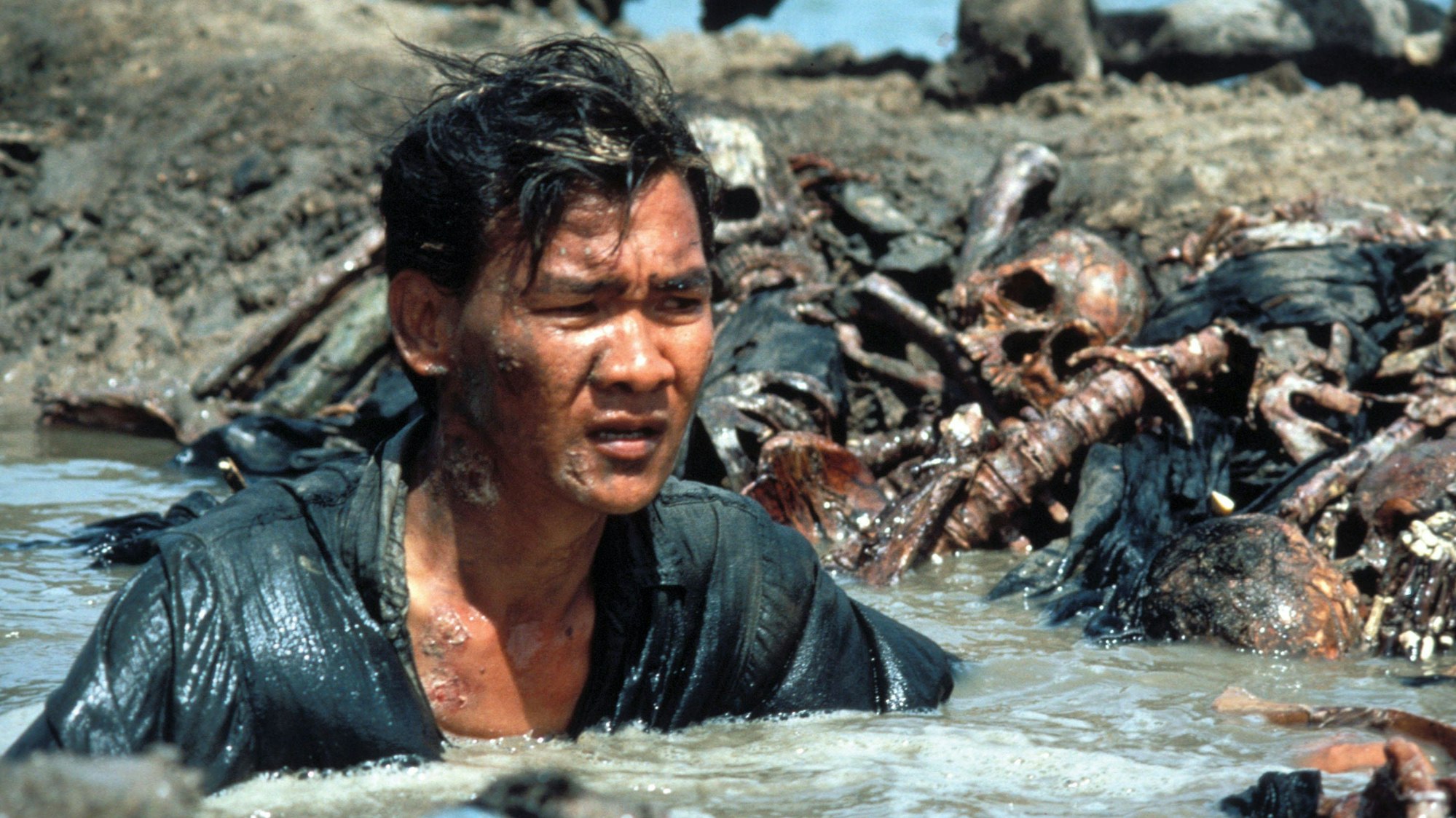 Beklemmende Szene mit Haing S. Ngor aus dem Oscar-prämierten Drama „The Killing Fields“.