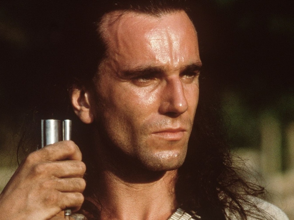 Hawkeye (Daniel Day-Lewis) kämpft für die Freiheit seiner neuen Liebe. (Bild: ZDF / Frank Connor)