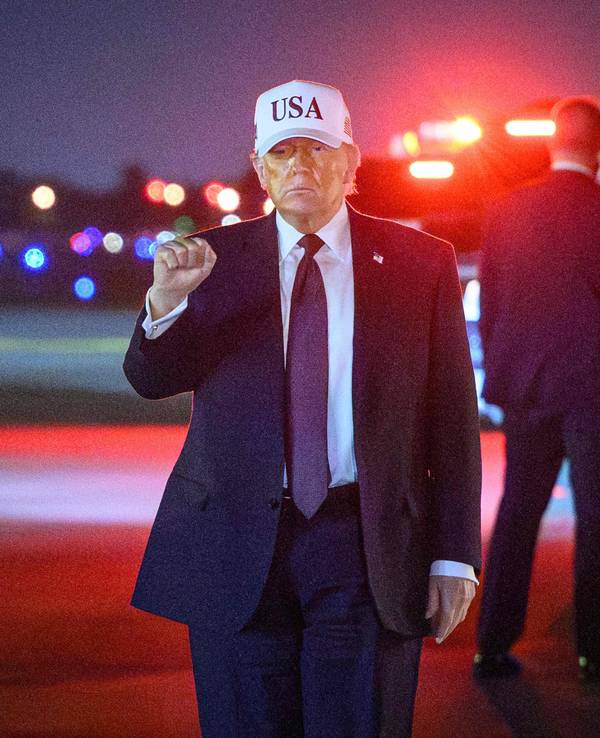 US-Präsident Donald Trump am Flughafen in Palm Beach
