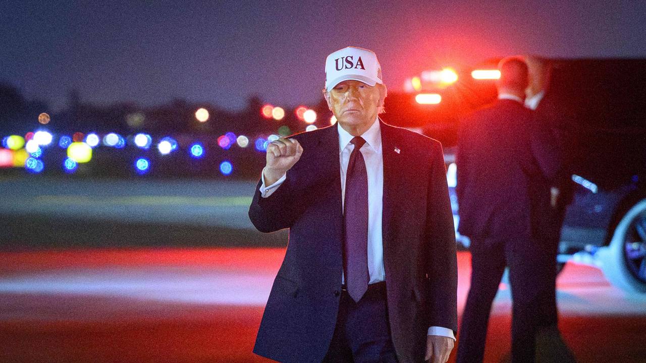 US-Präsident Donald Trump am Flughafen in Palm Beach