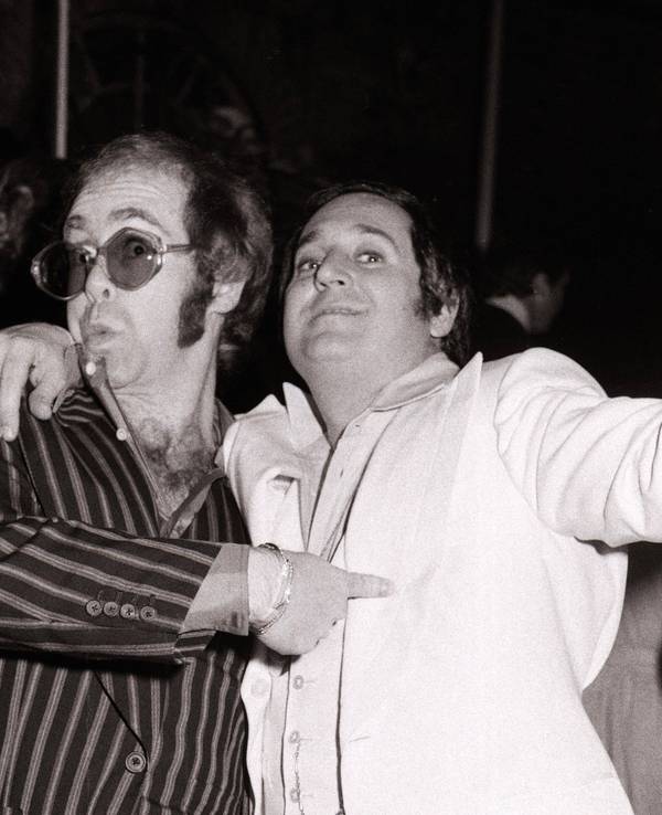 Neil Sedaka mit seinem guten Kumpel Elton John.