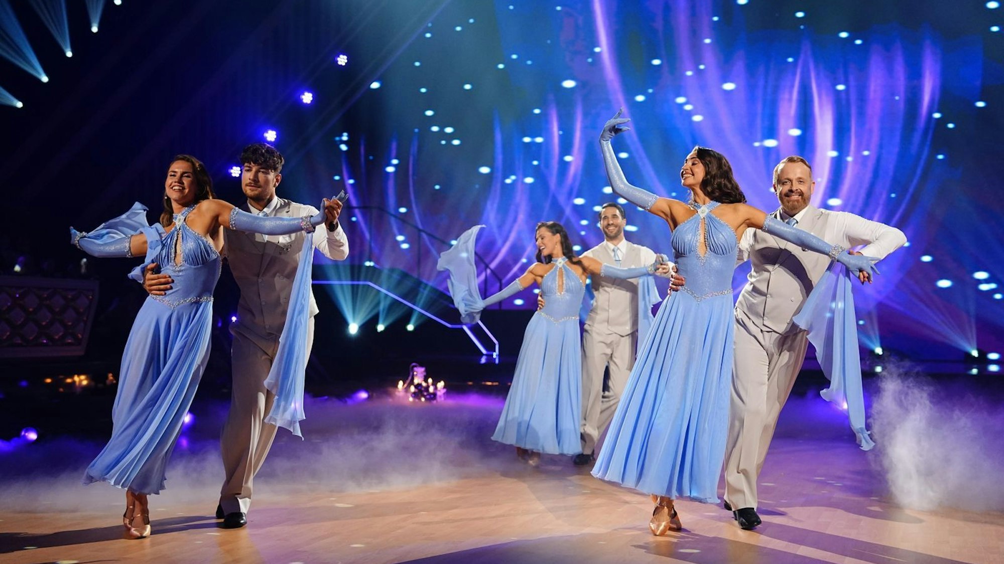 Auch beim Wiener Walzer offenbarte sich: Da ist noch Luft nach oben. (Bild: RTL / Stefan Gregorowius)