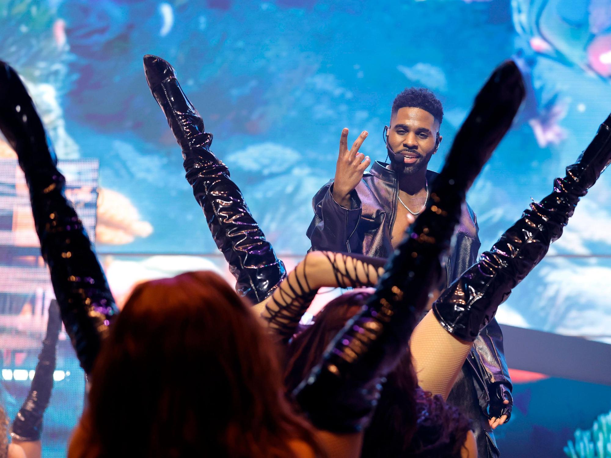 Popsänger Jason Derulo bei seinem Auftritt in der Lanxess-Arena in Köln.