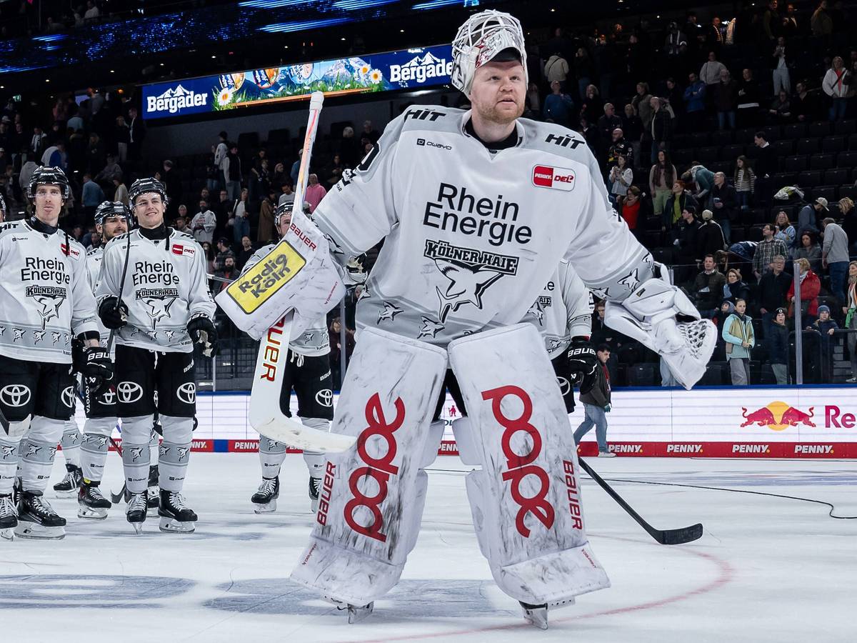 Janne Juvonen wird von Fans und Mitspielern gefeiert.