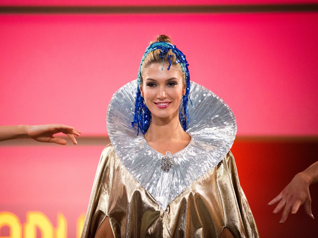 Delta Goodrem zählt neben Kylie Minogue, Tina Arena und Olivia Newton-John zu den größten weiblichen Superstars Australiens. Olivia Newton-John verkörperte sie zudem im Biopic „Hopelessly Devoted to You“.