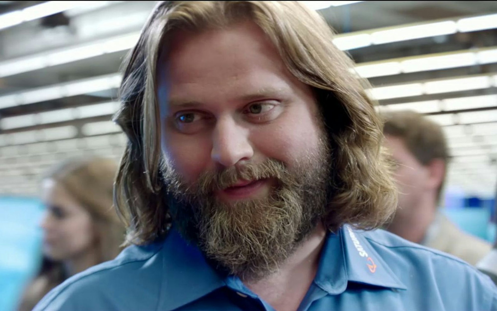 „Wieso soll etwas, dem ich so viel zu verdanken habe, ein Fluch sein?“, sagt Antoine Monot Jr. über seinen Part als Gesicht der Saturn-Werbung. Durch die „Tech-Nick“-Rolle habe seine Karriere „einen irren Schub bekommen“. (Bild: Media-Saturn-Holding GmbH)