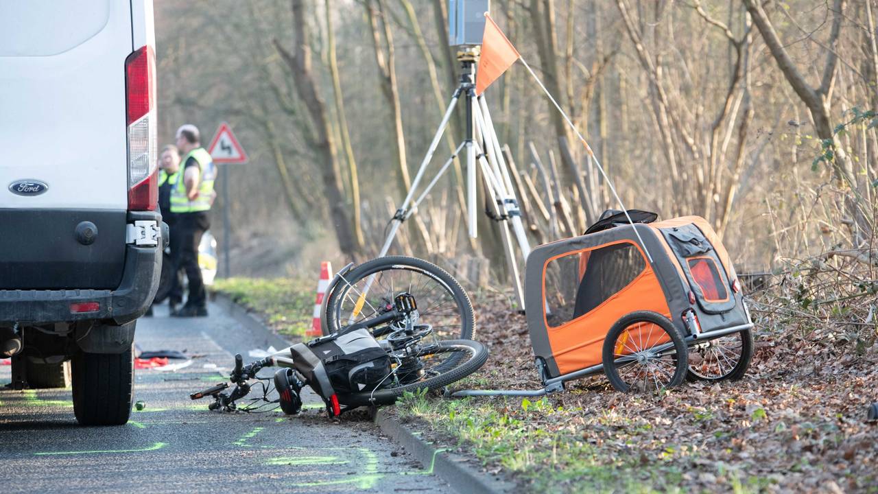 Bei dem Fahrradunfall in Köln-Müngersdorf wurde ein Mann schwer verletzt.