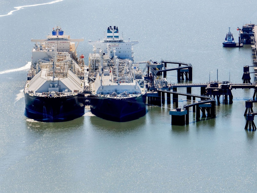 LNG-Terminal mit „Höegh Esperanza“ in Wilhelmshaven