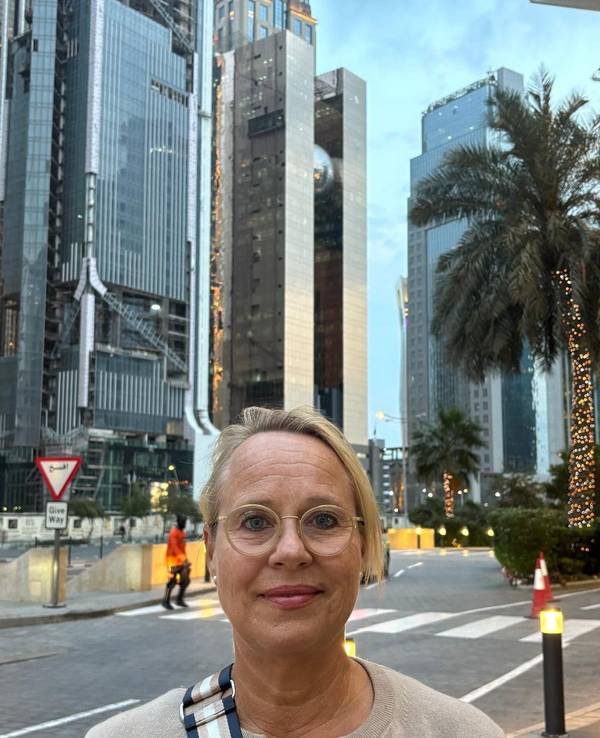 Angela B. aus Köln sitzt in Doha fest.
