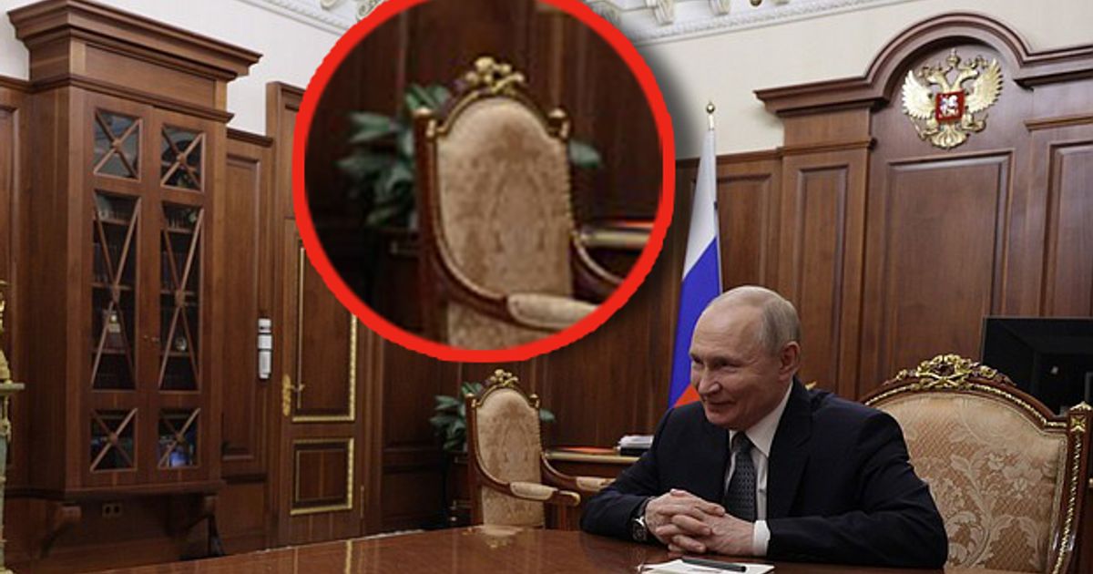 Hier stimmt etwas nicht: Detail hinter Putin zeigt die ganze Lüge - Express