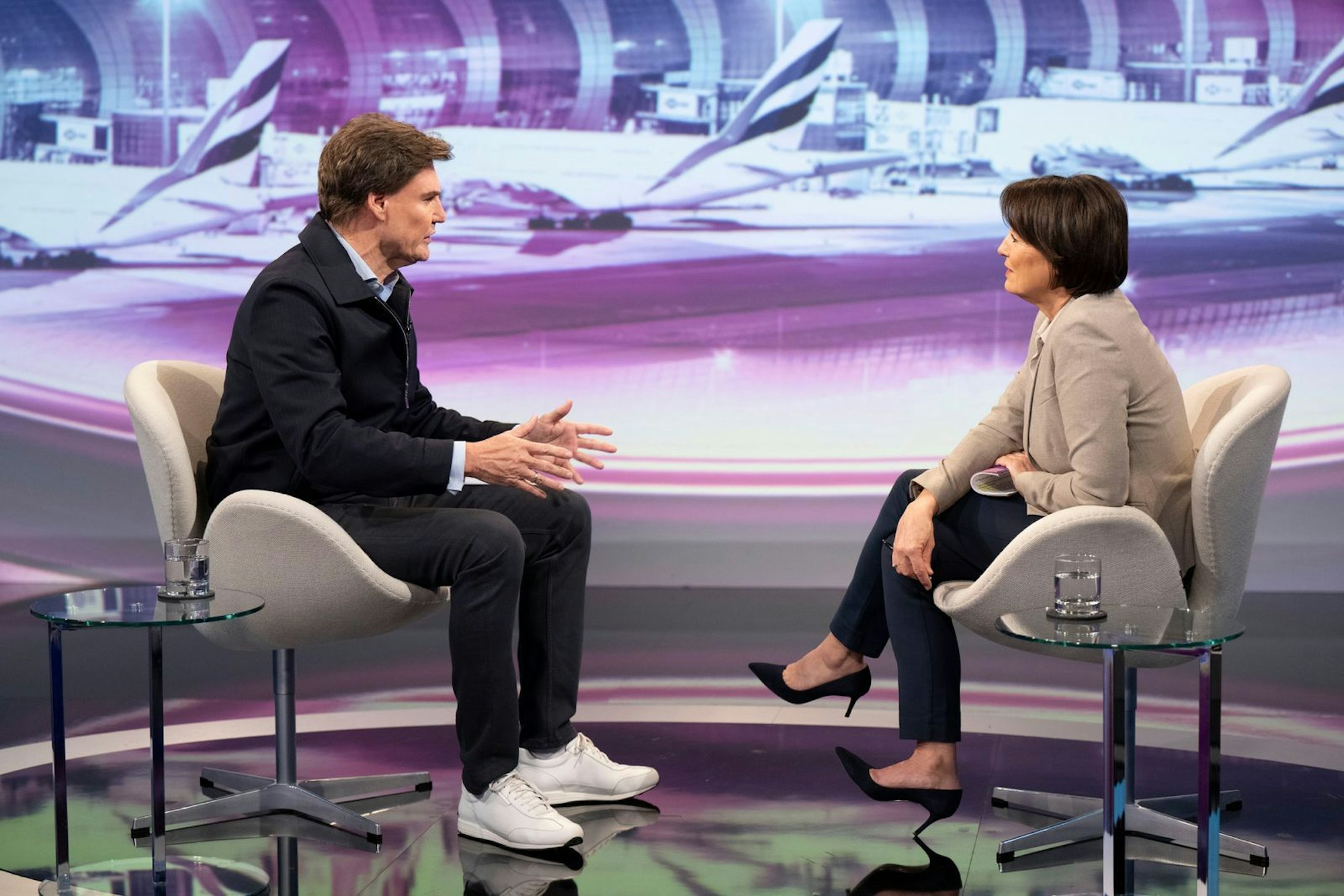 Europa müsse jetzt zusammenstehen, forderte Carsten Maschmeyer am Mittwochabend bei Maischberger. (Bild: WDR/ Melanie Grande)