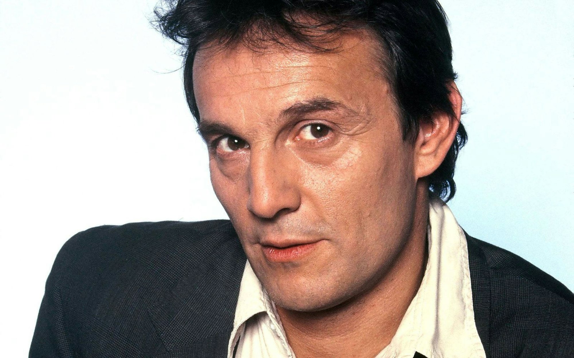 Sänger, Songwriter, Schauspieler und Musical-Star: „One Night In Bangkok“-Star Murray Head feiert am 5. März seinen 80. Geburtstag. (Bild: IMAGO / Bestimage)