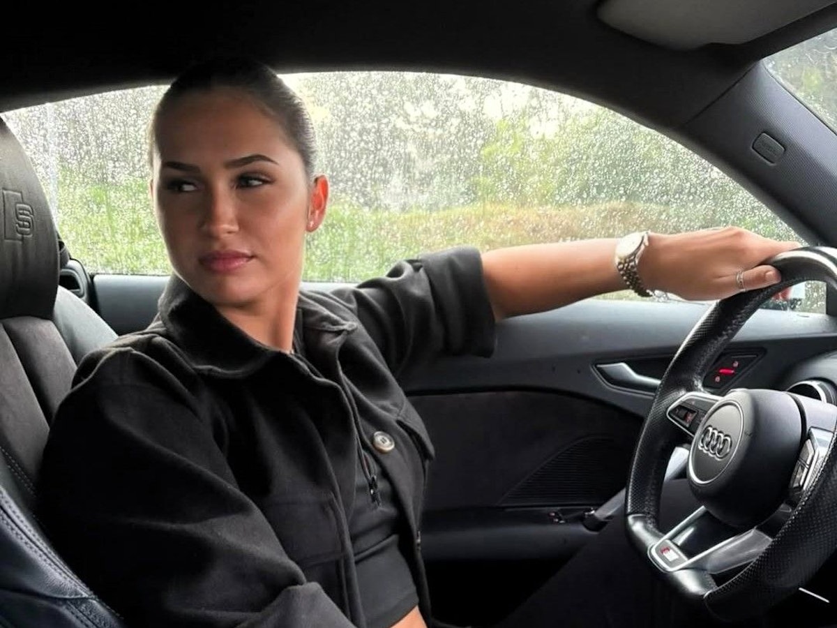 Die Wiener Ex-Polizistin Sarah Omari leitet jetzt Österreichs größtes Bordell.