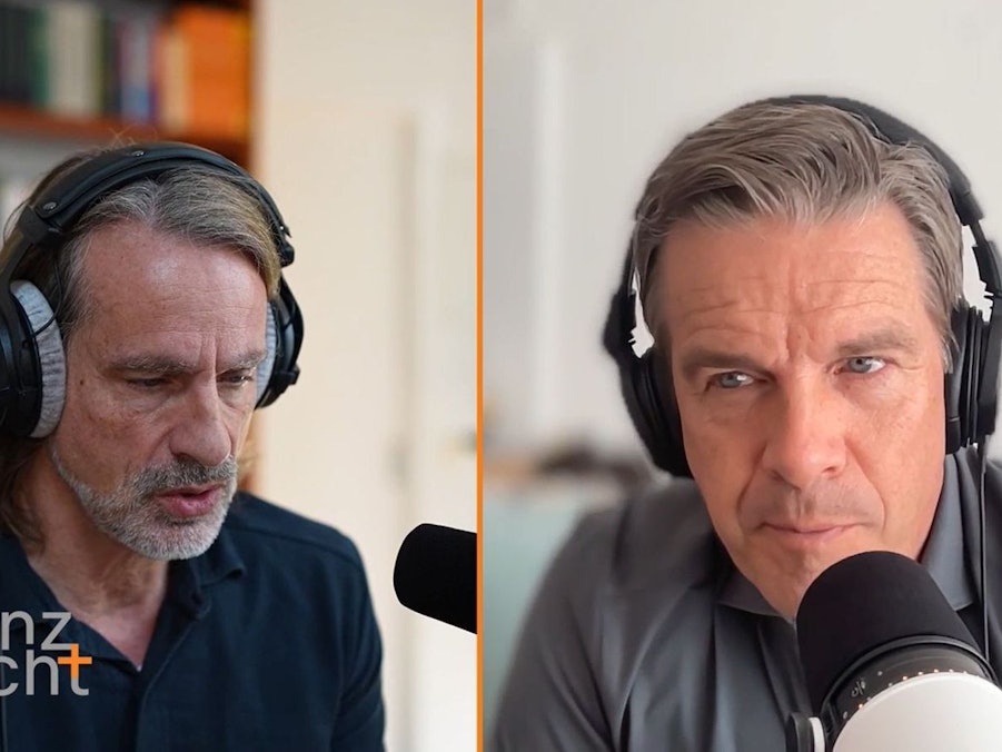 Im Podcast „Lanz + Precht“ sprachen Richard David Precht (links) und Markus Lanz über den Krieg in Nahost. (Bild: ZDF / Lanz + Precht)