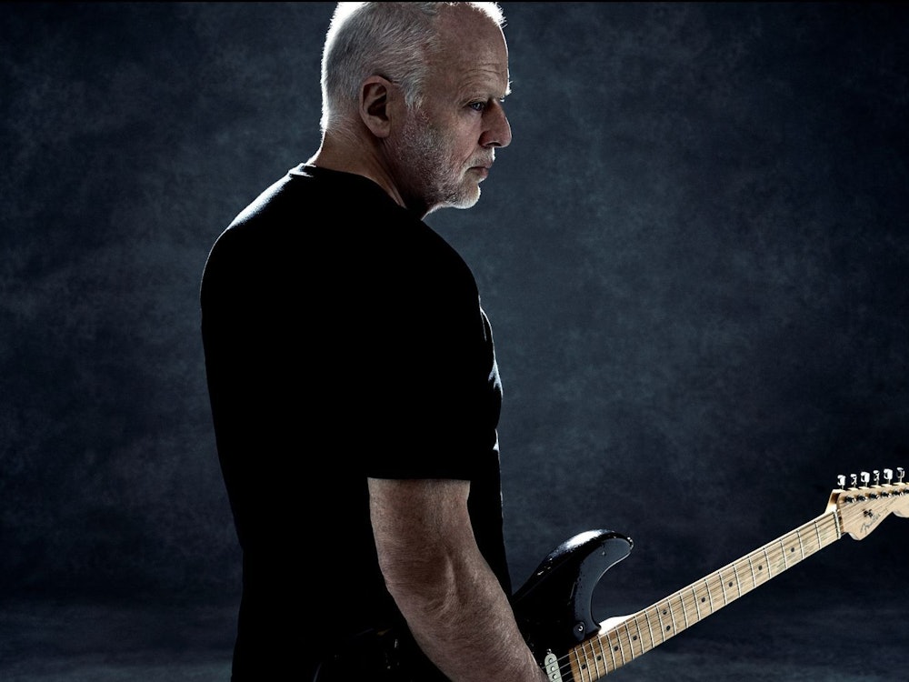 David Gilmore ist nicht nur ein begnadeter Gitarrist, sondern auch ein leidenschaftlicher Gitarrensammler. Von seiner umfangreichen Sammlung trennte er sich 2019 dennoch - für einen guten Zweck. (Bild: Sony / Kevin Westenberg)