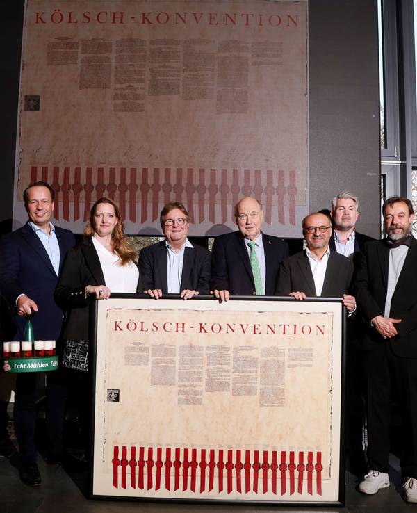 Gruppenbild des Vorstandes des Kölner Brauerei-Verbandes.
