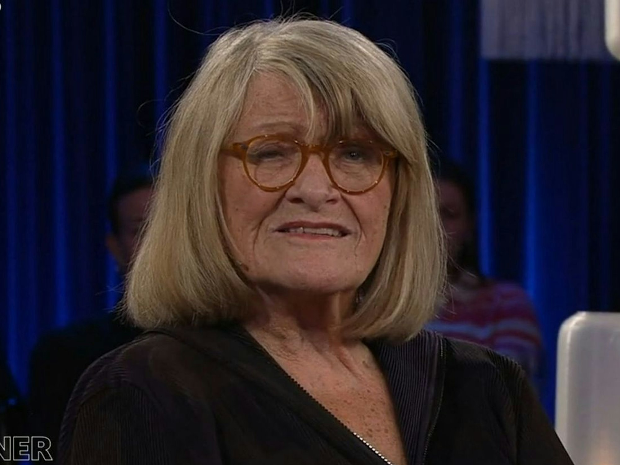 Alice Schwarzer sprach im „Kölner Treff“ unter anderem über ihre Kindheit. (Bild: WDR)