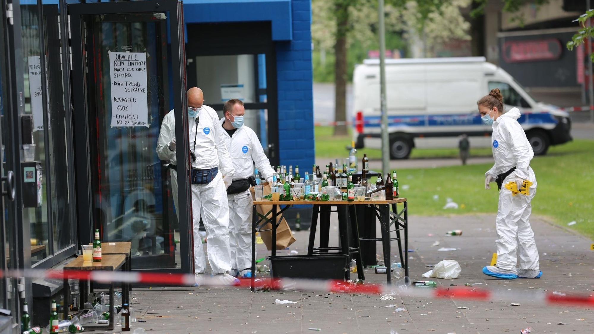 Ermittler suchen Mobiltelefone nach Angriff in Bielefeld