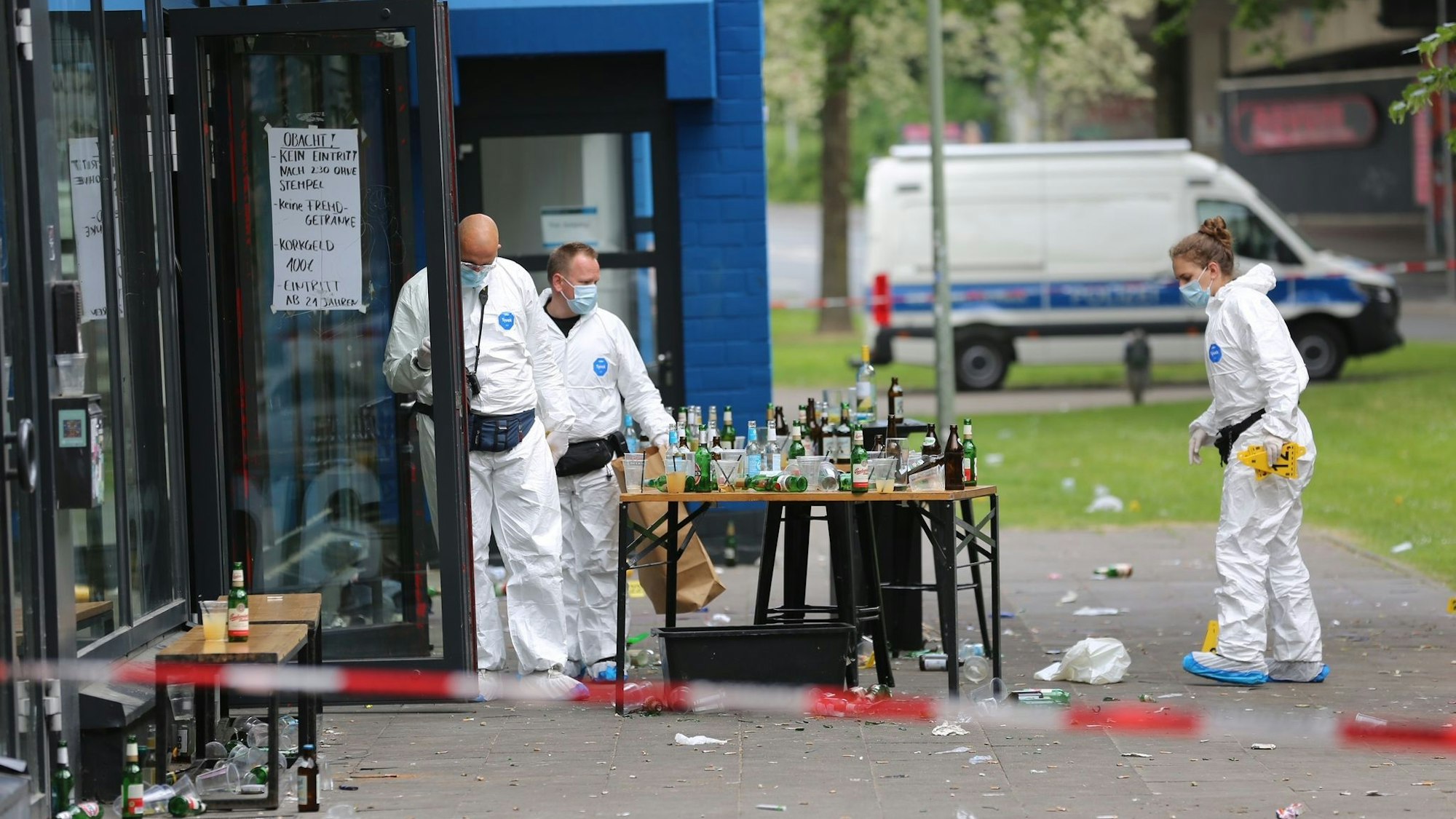 Ermittler suchen Mobiltelefone nach Angriff in Bielefeld