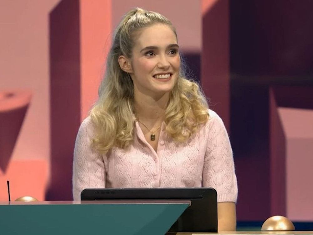 Wildcard Lotti wusste bei „Wer stiehlt mir die Show?“ mit einem ungewöhnlichen Talent zu überzeugen. (Bild: Joyn/Screenshot)