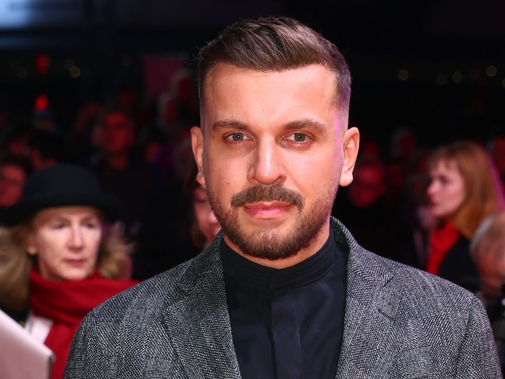 „Tatort“-Star Edin Hasanovic spricht im Podcast über eigene Stunts. (Bild: 2023 Getty Images/Sebastian Reuter)