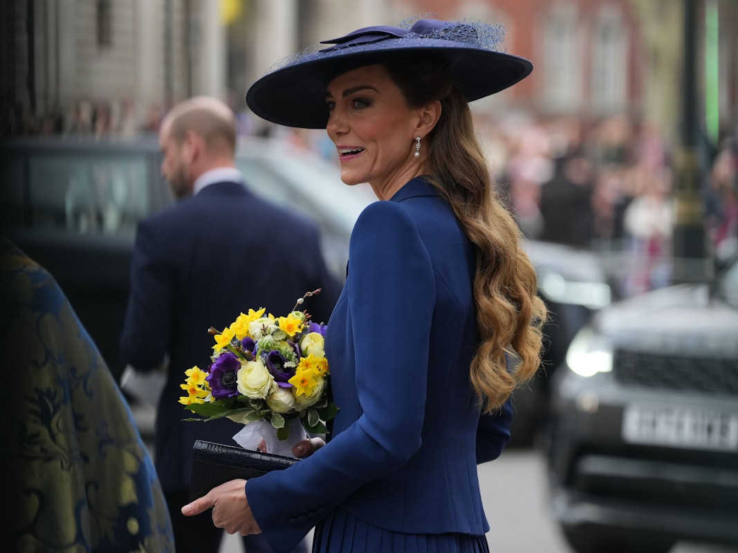 Kate, Prinzessin von Wales, verlässt die Westminster Abbey, nachdem sie an der jährlichen Feier zum Commonwealth Day teilgenommen hat.